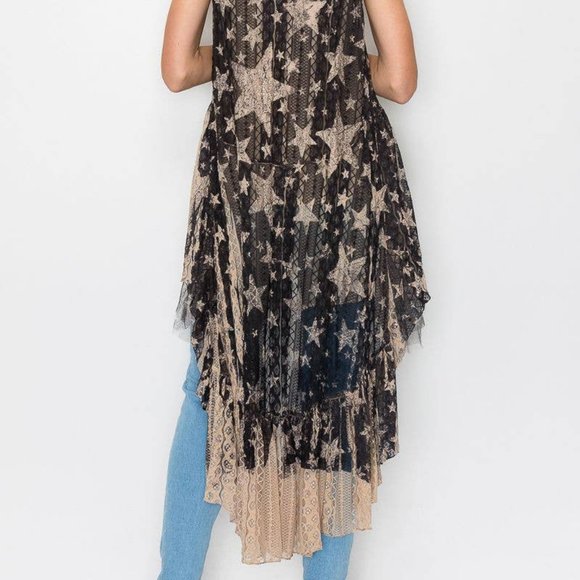 Origami Star Print Tulle & Lace Vest - Picture 4 of 11
